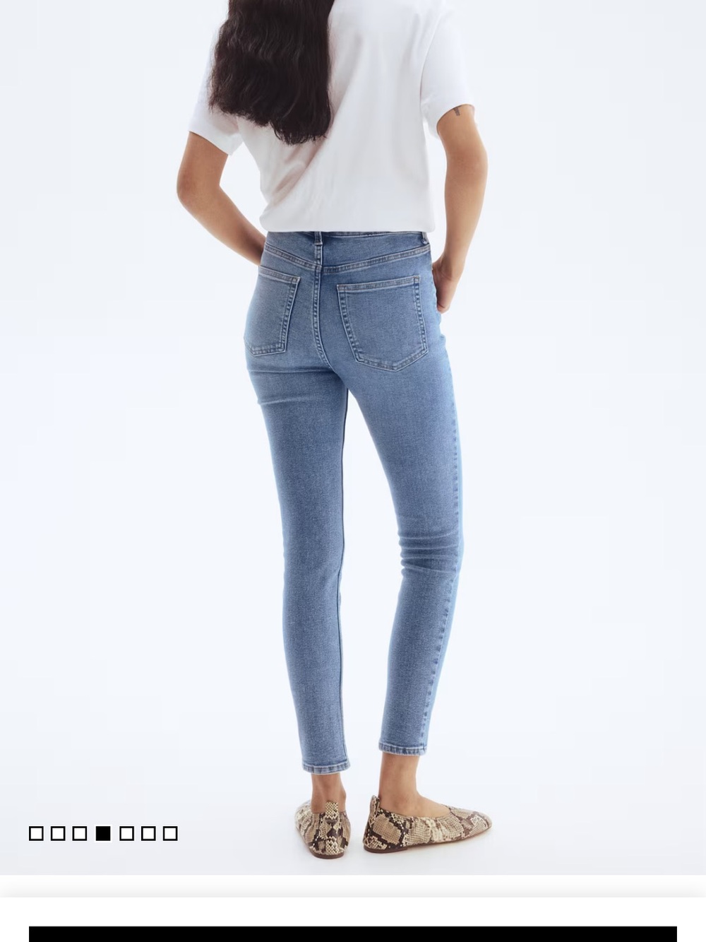 H&M Women's Skinny Jeans in Light Blue Denim - Picture 2 of 5